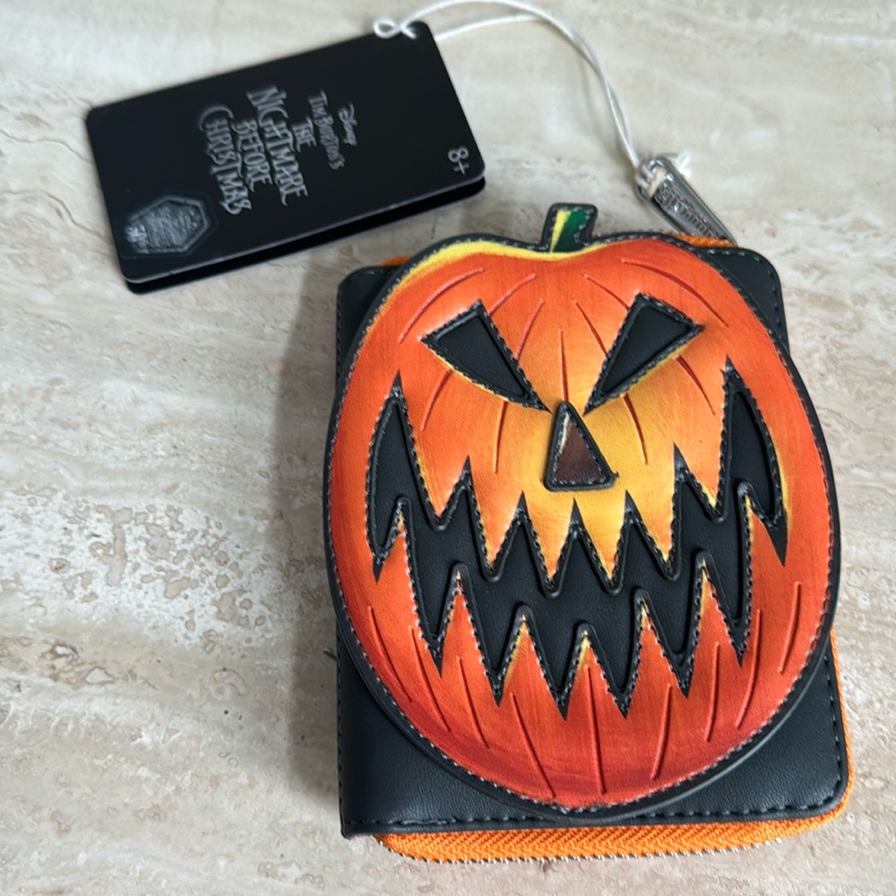 Disney Nightmare Before Christmas Zippy Cameo Zip Around Wallet